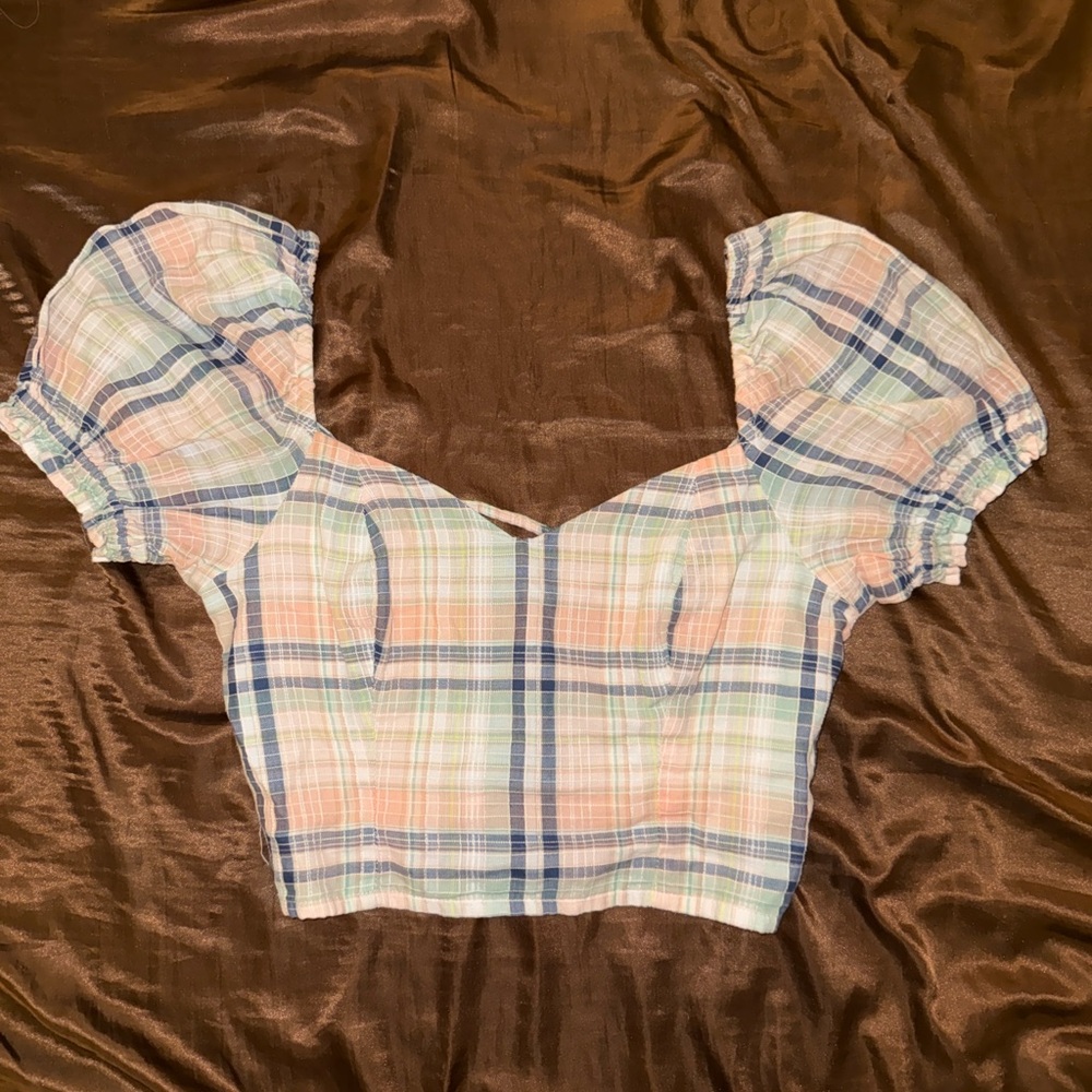 Plaid Puff Sleeve Crop Top